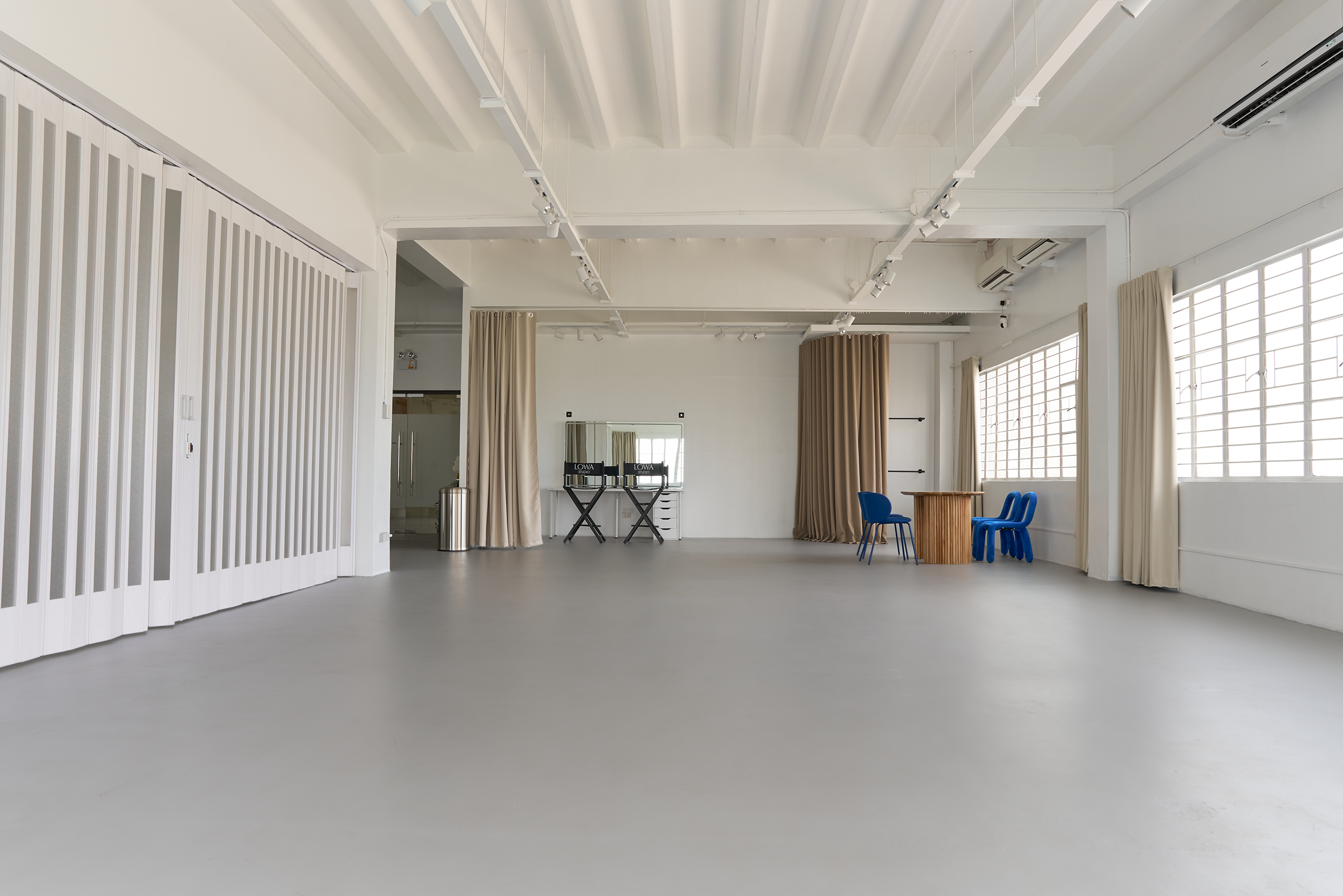 Studio B: 75sqm